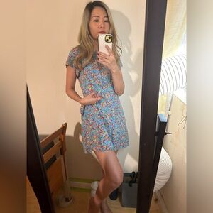 Unaltered iPhone photo selling closet collections